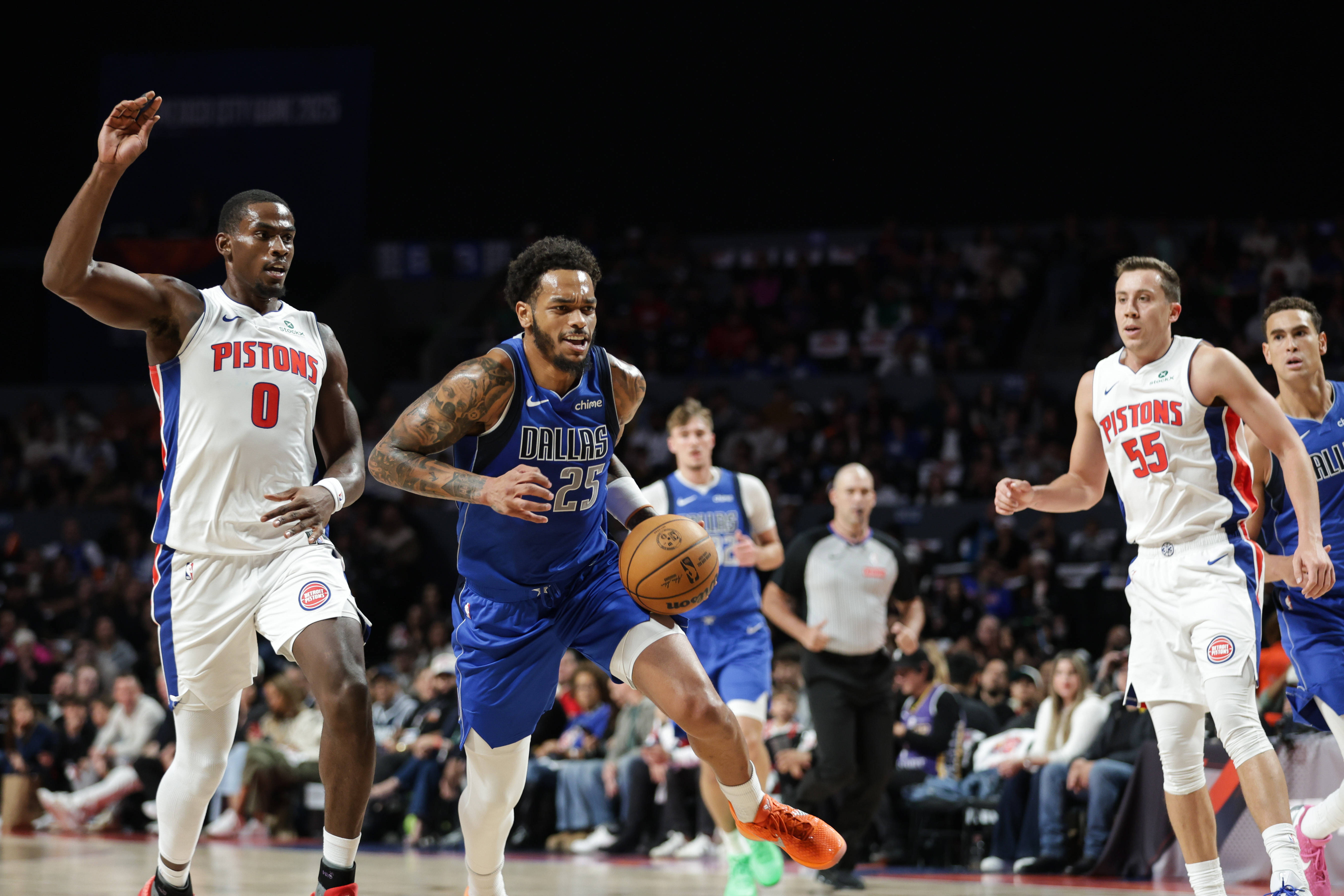 葡萄牙体育转会期绝杀压哨法兰克福队长鼓劲备战足总杯，底特律活塞迎德甲关键赛瞬间刷屏的简单介绍